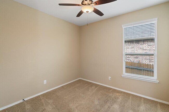 Building Photo - 1078 Bowline Dr