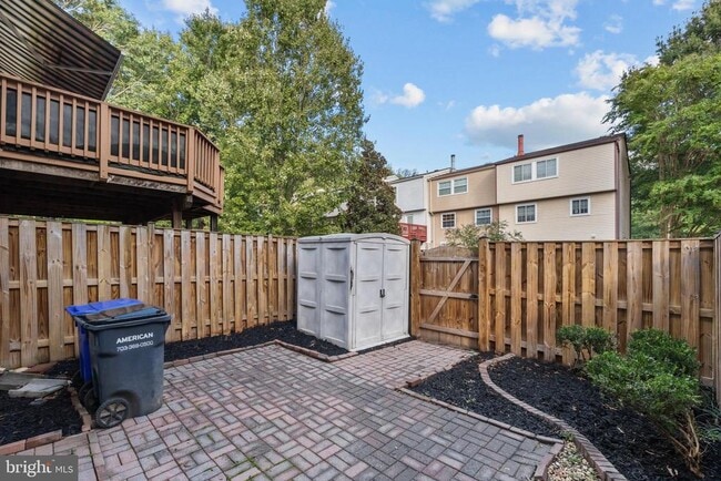 Building Photo - 6832 Heatherway Ct