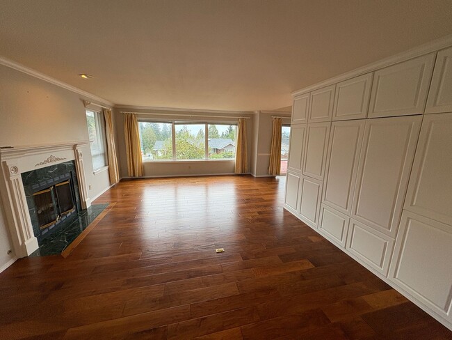 Building Photo - 4412 Bryce Dr