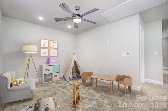 Building Photo - 2507 Lynbridge Dr