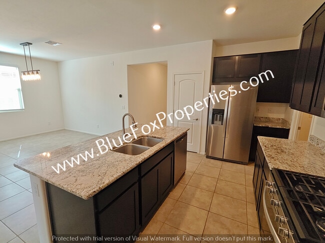 Building Photo - 7860 N Scholes Ave