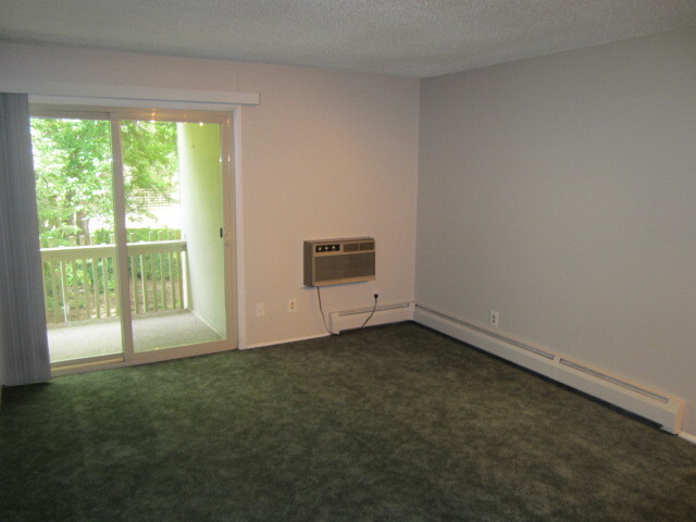 Building Photo - One Bedroom Apartment In Two Mile Creek.  ...