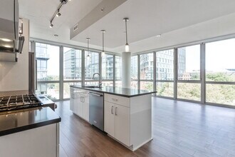 Building Photo - 88 V St SW