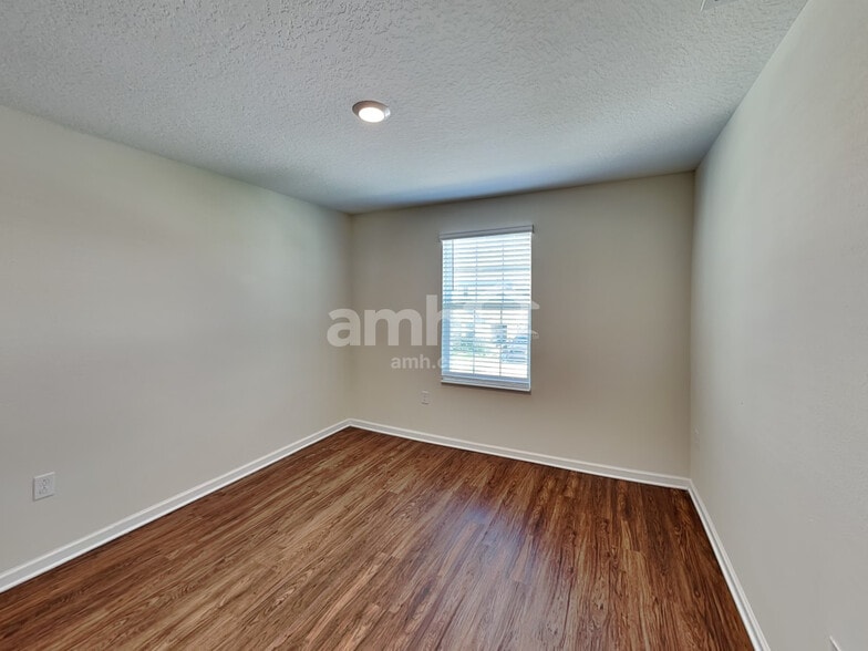 Building Photo - 4365 Seven Canyons Dr