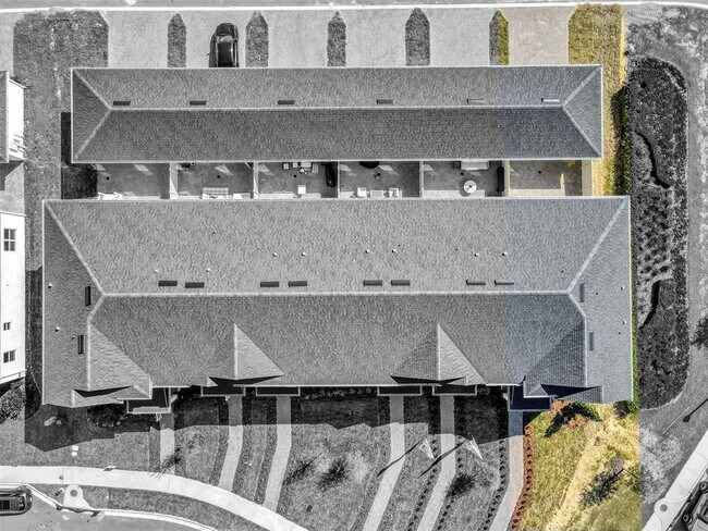 Building Photo - 691 Pothos St