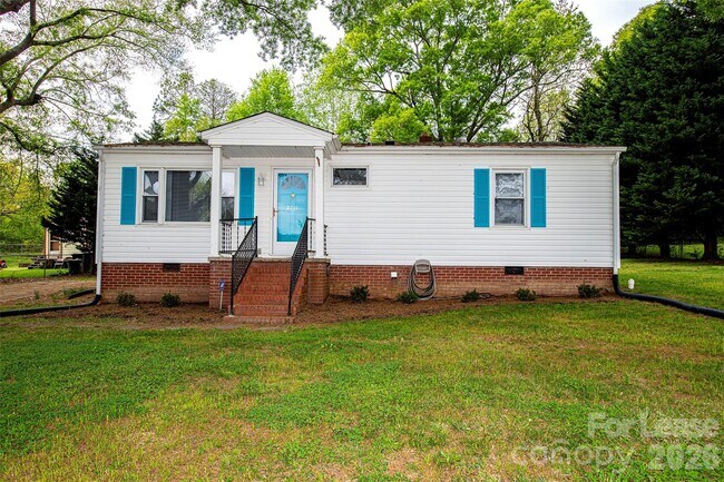Building Photo - 2711 Springbrook Cir