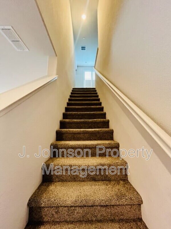 Building Photo - 3115 Tinsley St