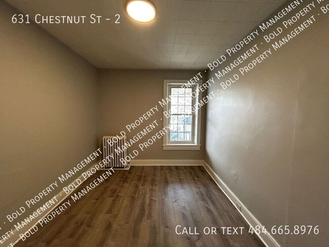 Building Photo - 631 Chestnut St