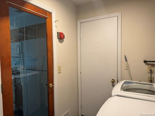Building Photo - 34 Candlestick Ct
