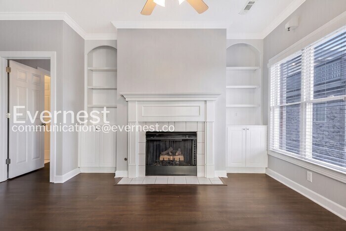 Building Photo - 116 31st Ave N