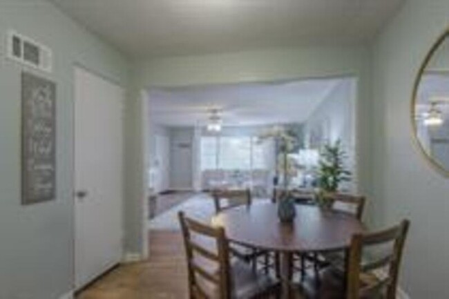 Building Photo - 4110 Clark Ave