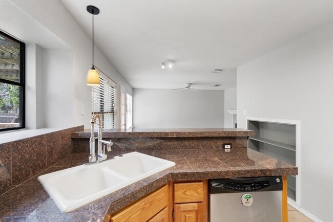 Building Photo - 8718 Coastal Dr