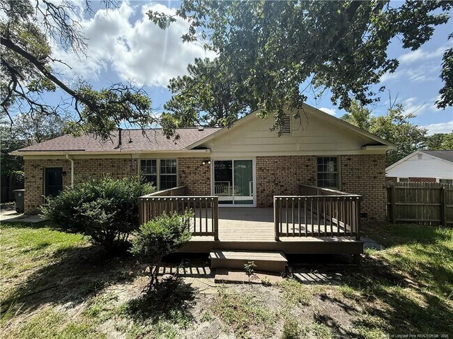 Building Photo - 459 Bay Shore Dr