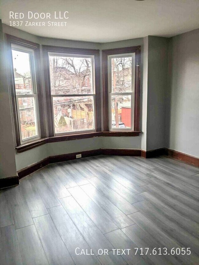 Building Photo - 1837 Zarker St