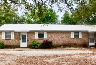 Building Photo - Affordable 2-Bedroom 1-Bath Duplex - Great...