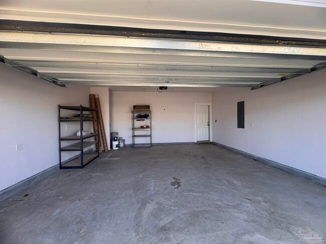 Building Photo - 6419 Forest Bay Ave