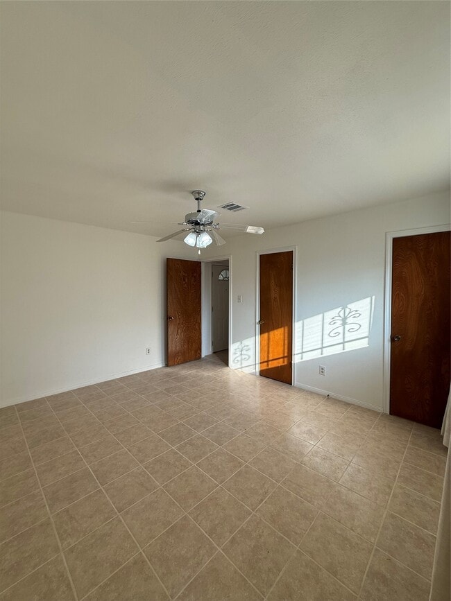 Building Photo - 7325 Ley Rd