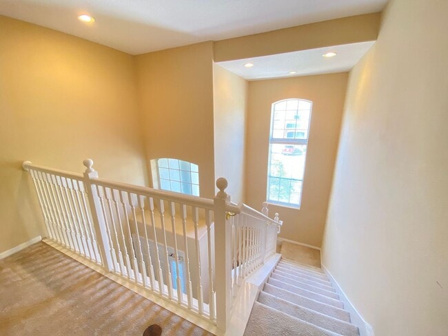 Building Photo - 519 Terrace Spring Dr