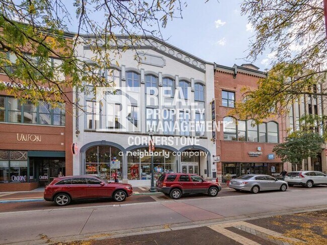 Building Photo - 125 S Kalamazoo Mall