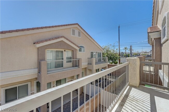 Building Photo - 5507 Big Red Ct