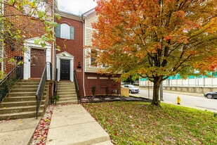 Building Photo - 813 William Howard Taft Rd