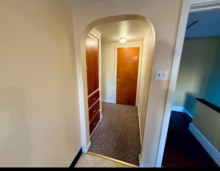 Building Photo - 91 Bloomfield Ave