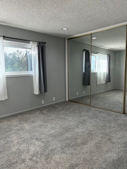 Building Photo - 1520 Spruce St