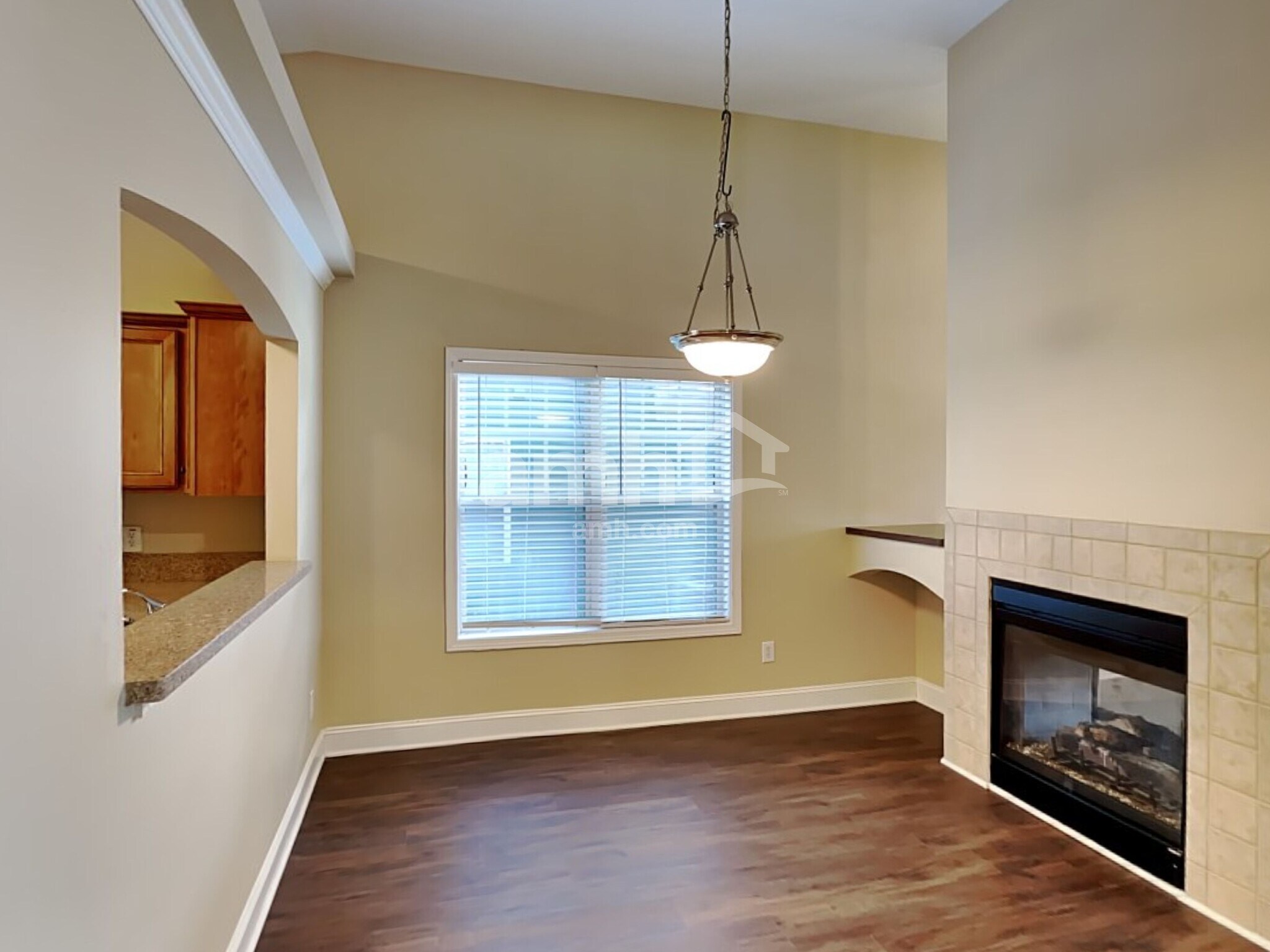 Building Photo - 414 Arrowhead Trl