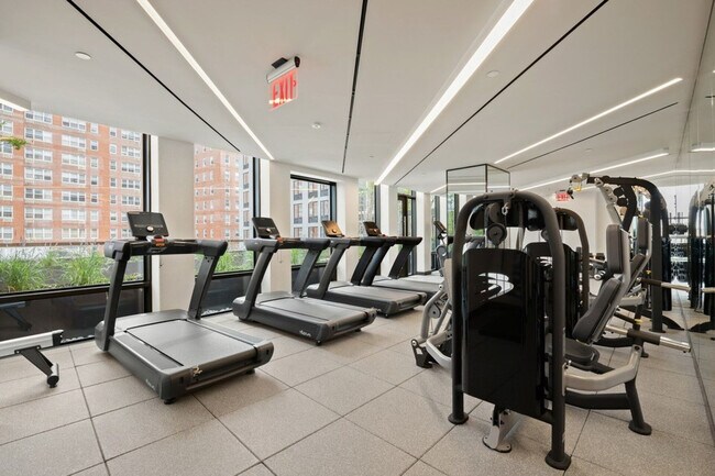 Building Photo - 30 U.S. 9W-ID1466762P