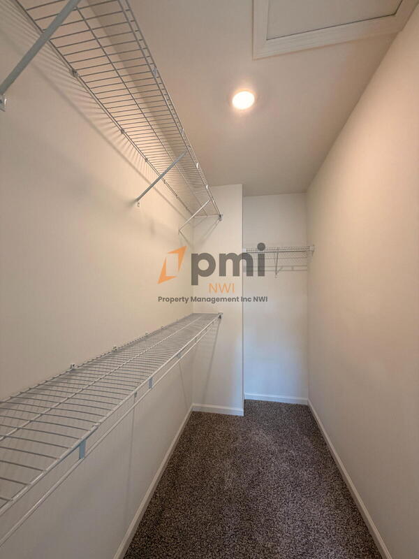 Building Photo - 8726 Orchid Dr