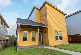 Building Photo - Stylish and Modern 4/BR 2/A Home in Austin!