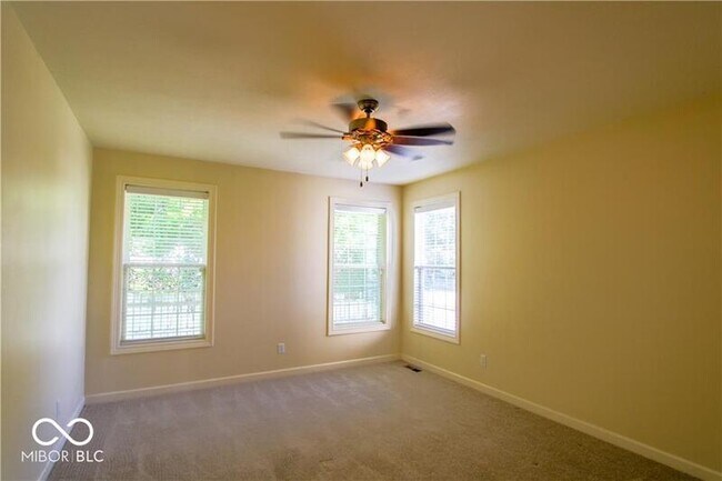 Building Photo - 1206 Siena Dr