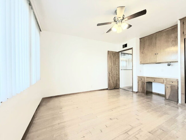 Building Photo - 4029 Don Diablo Dr