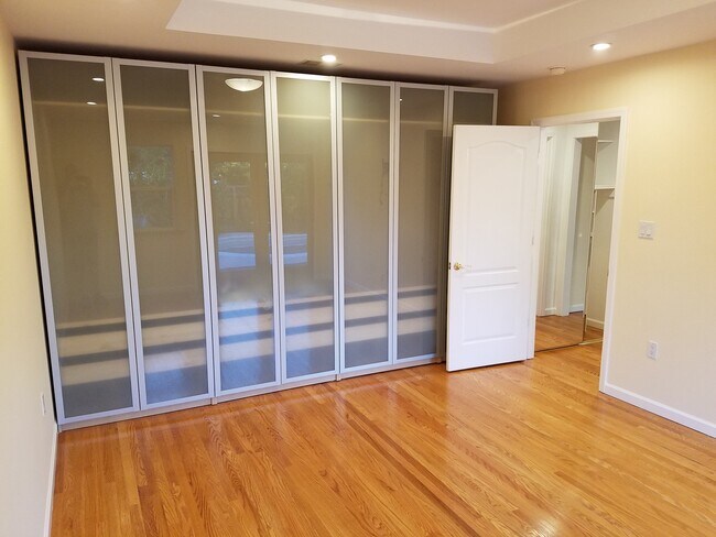 Building Photo - Elegant 4BR Retreat with Pool – Cupertino Schools, Near Apple Park