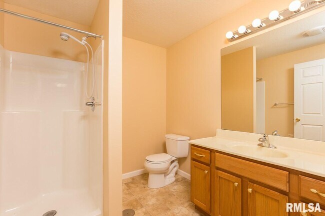 Building Photo - 3054 Cherrywood Dr
