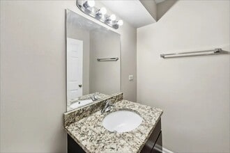 Building Photo - 16460 Roy St