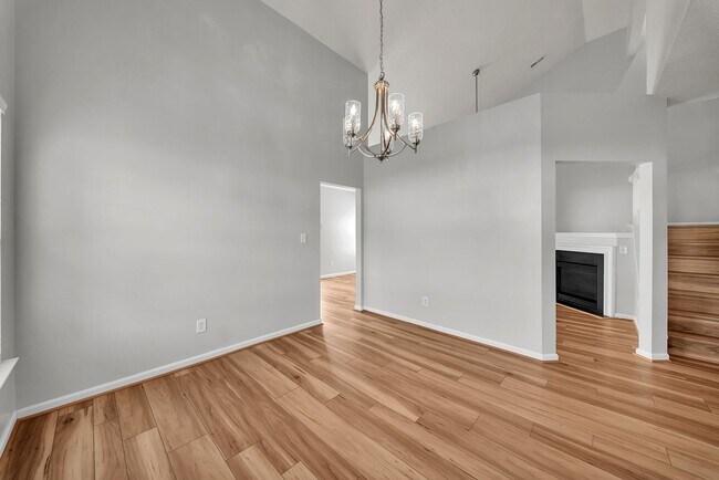 Building Photo - 408 Holmes Blvd