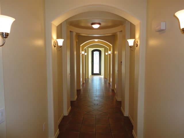Building Photo - 3075 S Ashley Dr