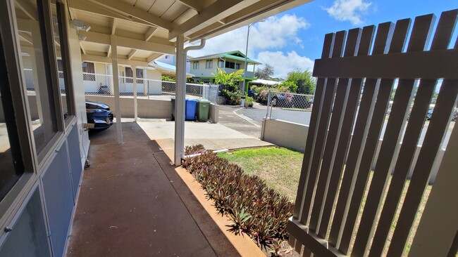 Stepping outside the front door - 2342 Ahakuka Pl