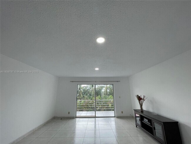 Building Photo - 1445 Atlantic Shores Blvd