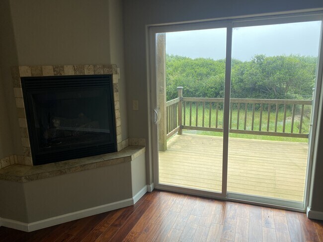 Building Photo - 371 Sand Dune Ave NW