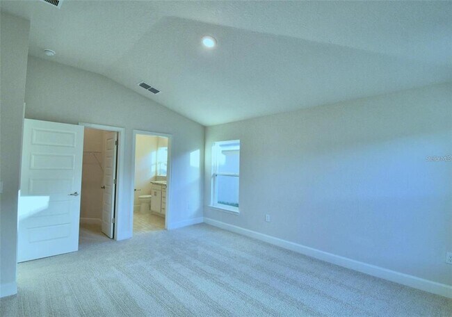 Building Photo - 2358 Friendly Confines Rd