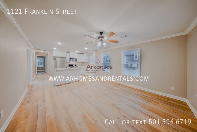 Building Photo - 1121 Franklin St