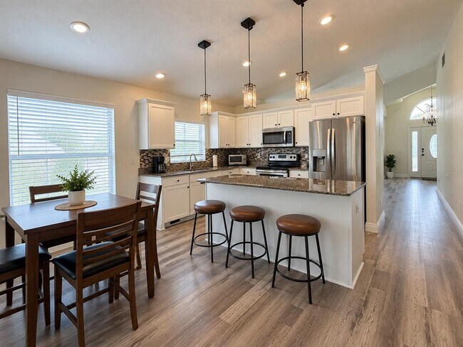 Building Photo - 4150 Edenrock Pl
