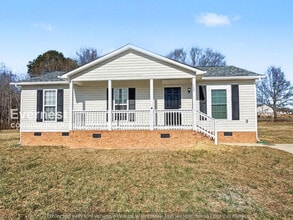 Building Photo - 114 Yoda Dr