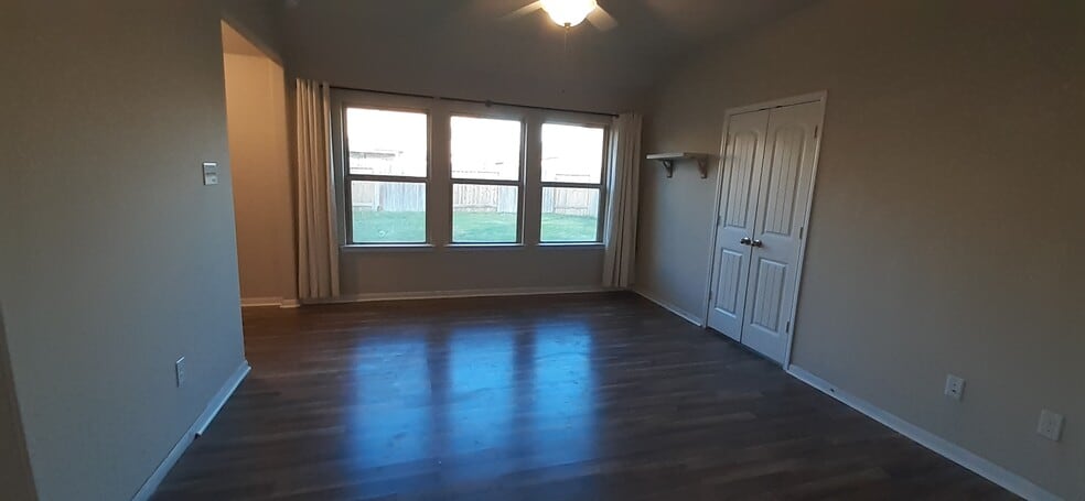 Building Photo - 5022 Brewcastle Ln