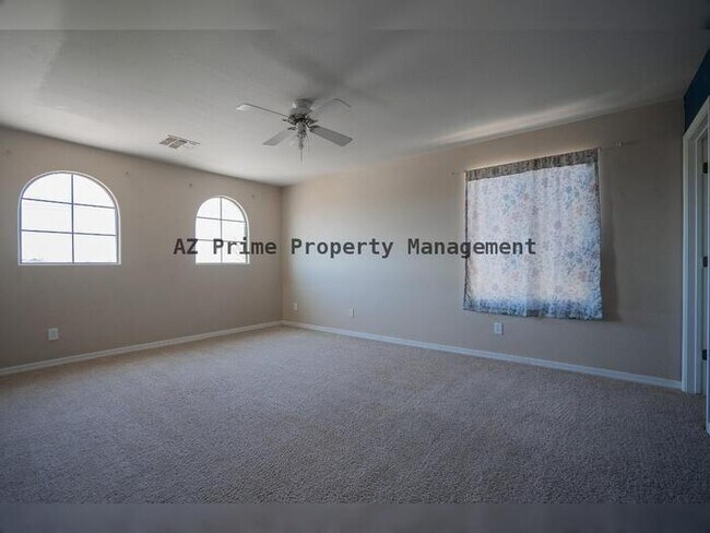 Building Photo - 30268 W Sheila Ln
