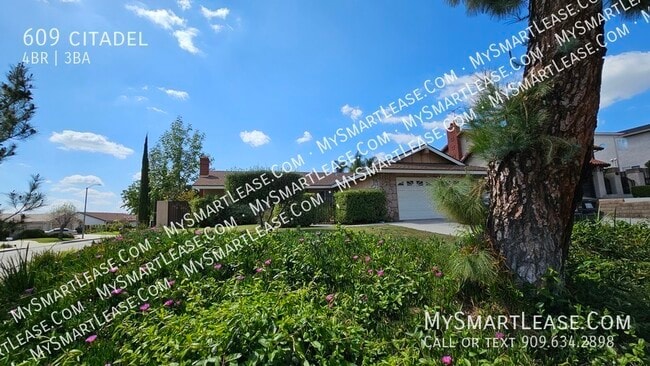 Building Photo - 609 citadel-