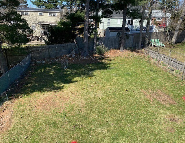 Building Photo - 27 Morton St