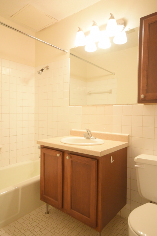 Building Photo - 2211 Colfax